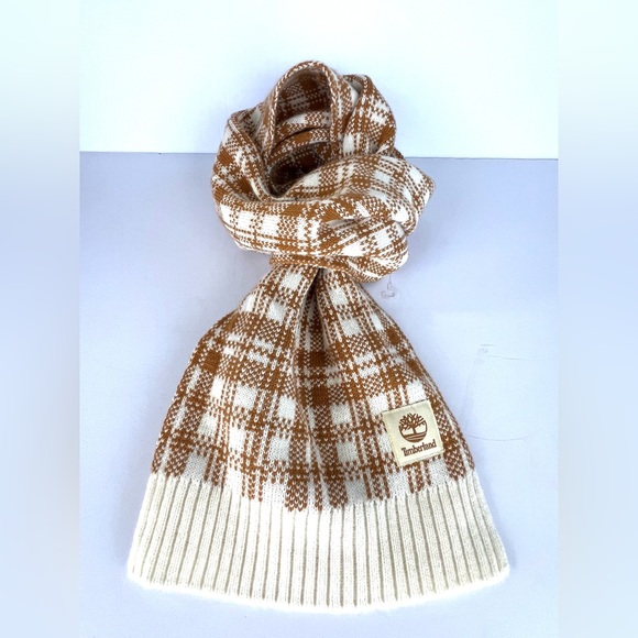 Timberland Other - Timberland Tan and Cream Knit Scarf unisex